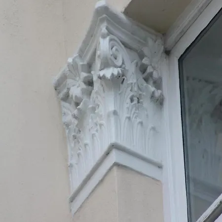Apartment In Gruenderzeitvilla In Strandnaehe *